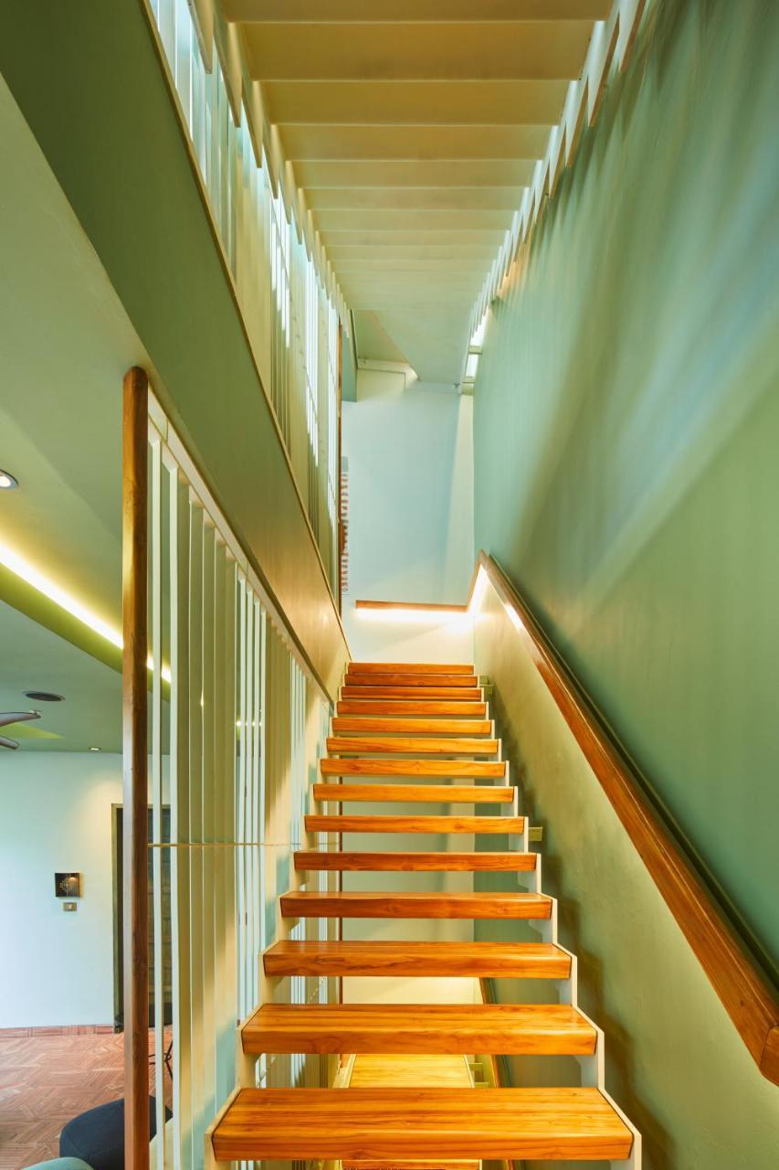 Hotel Boutique Casona Del Colegio Cartagena Exterior photo Stairway